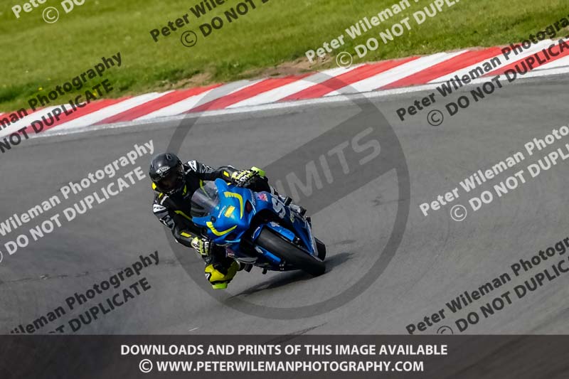 donington no limits trackday;donington park photographs;donington trackday photographs;no limits trackdays;peter wileman photography;trackday digital images;trackday photos
